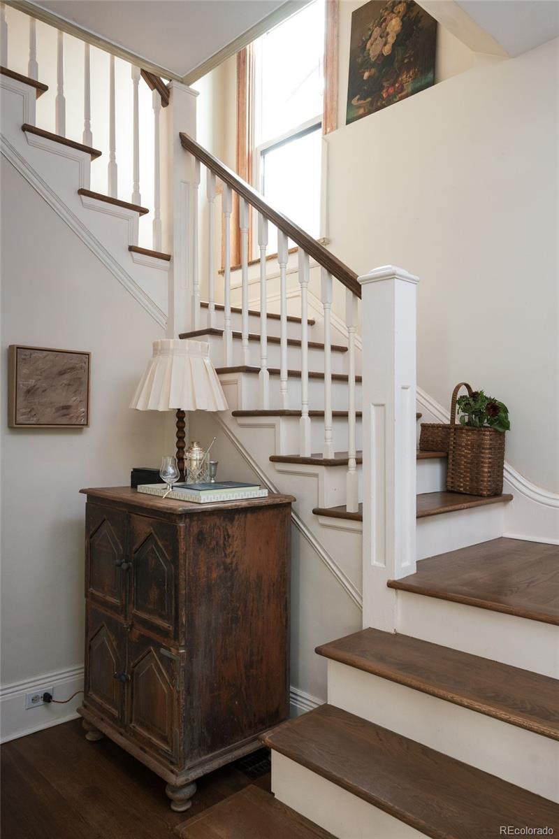 MLS Image #8 for 2235 n emerson street,denver, Colorado