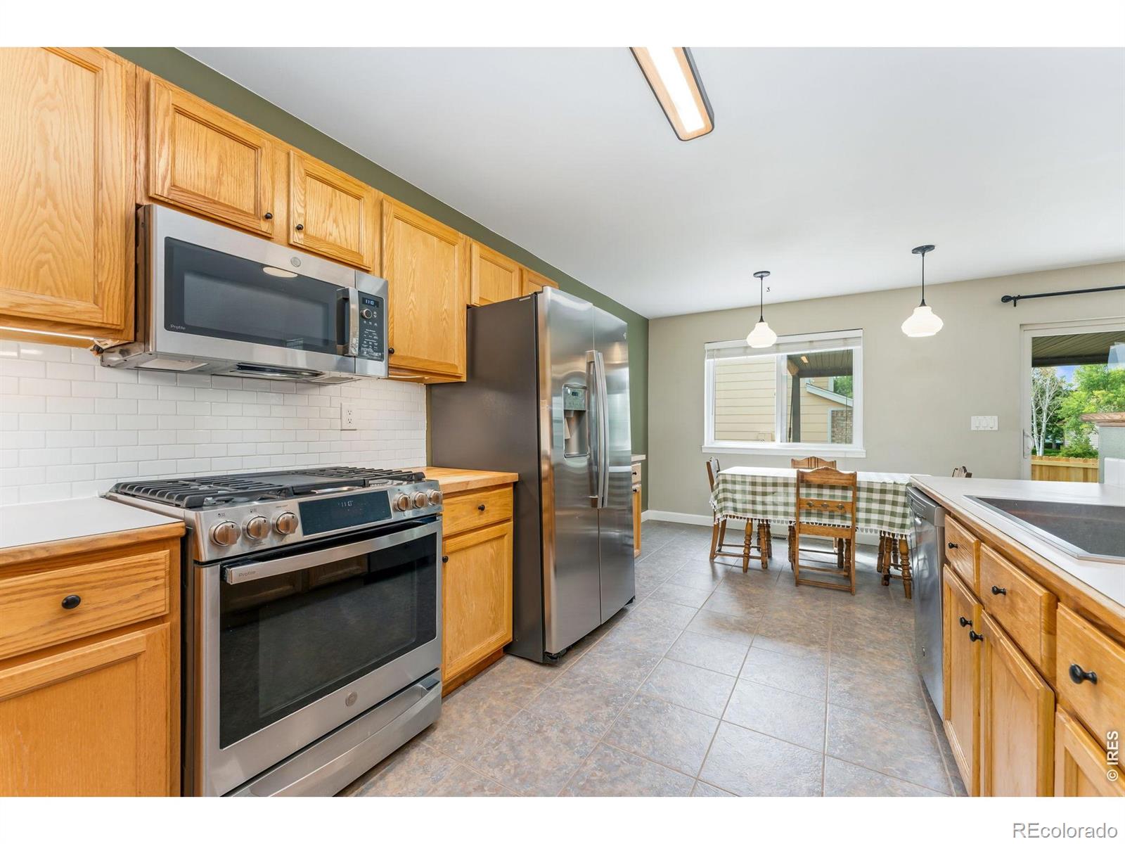 MLS Image #12 for 2001  skye court,fort collins, Colorado