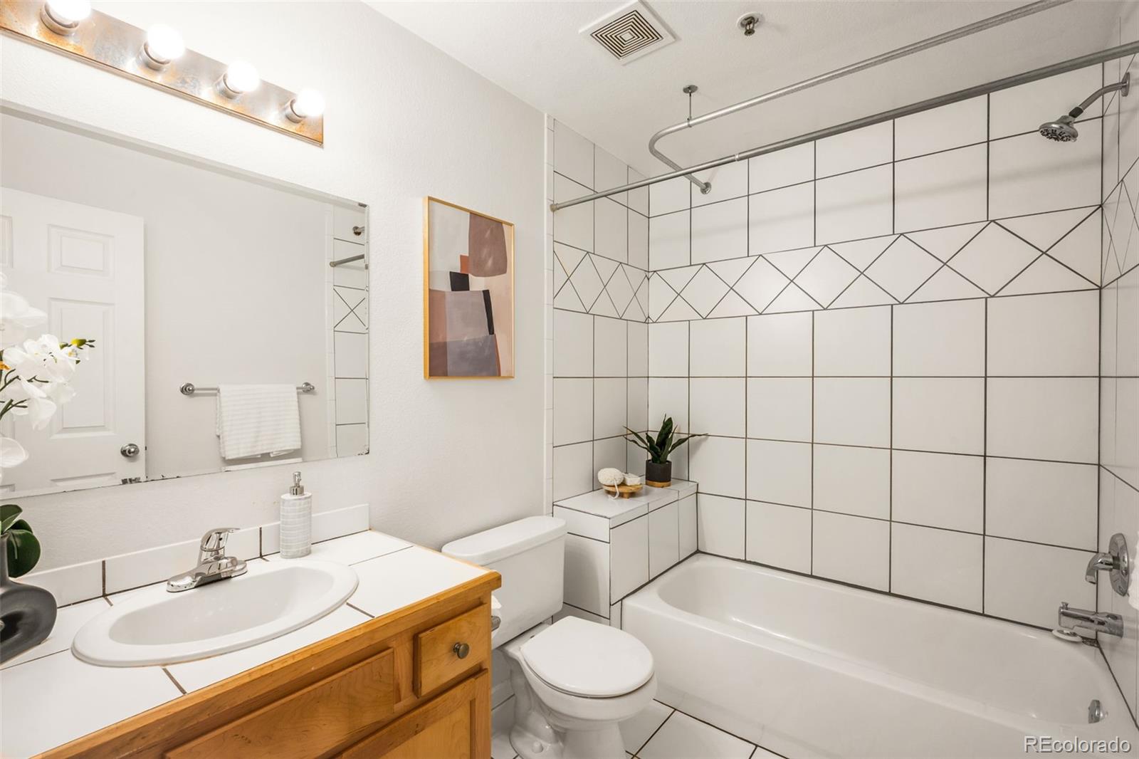 MLS Image #10 for 70 w 6th avenue,denver, Colorado