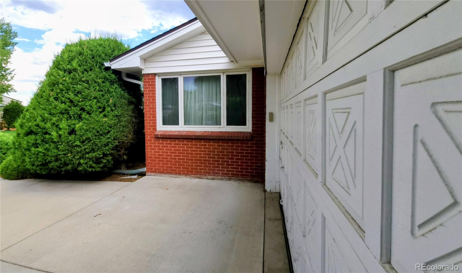 MLS Image #19 for 2715 s ames way,denver, Colorado