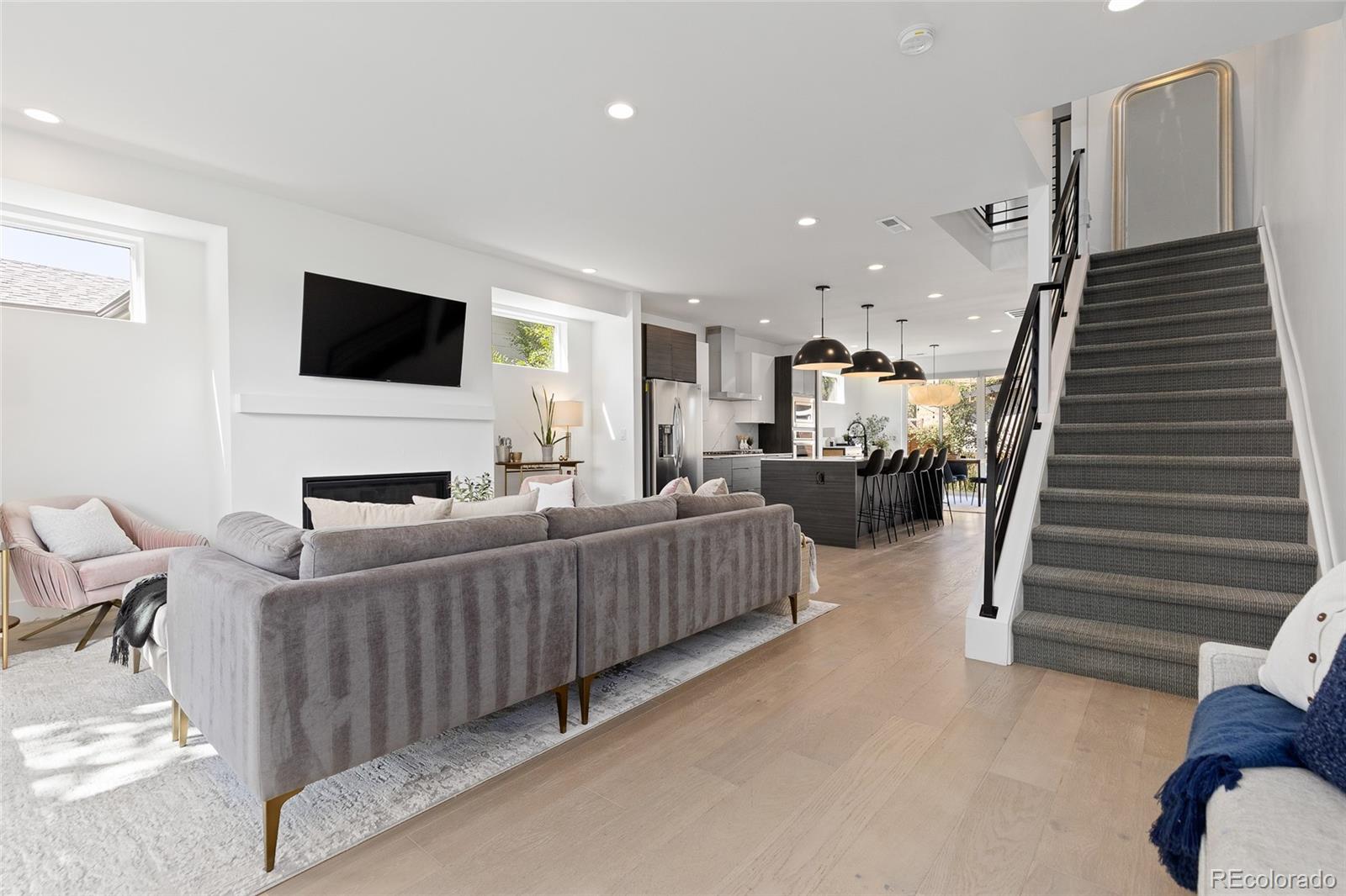 MLS Image #3 for 3619 s elati street,englewood, Colorado
