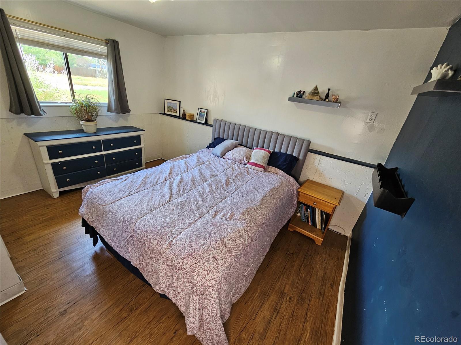 MLS Image #12 for 850 s kearney street,denver, Colorado