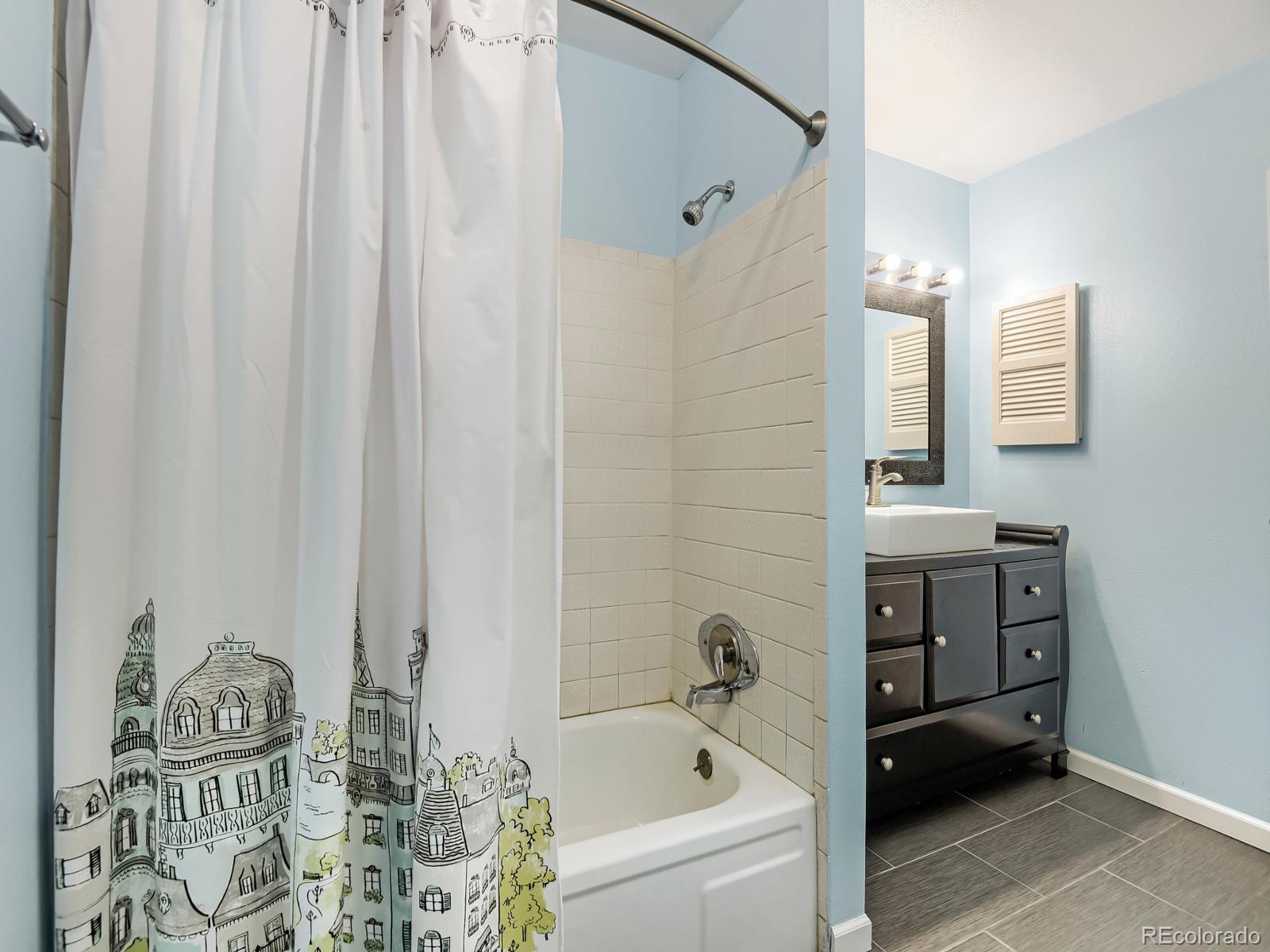 MLS Image #10 for 7755 e quincy avenue,denver, Colorado