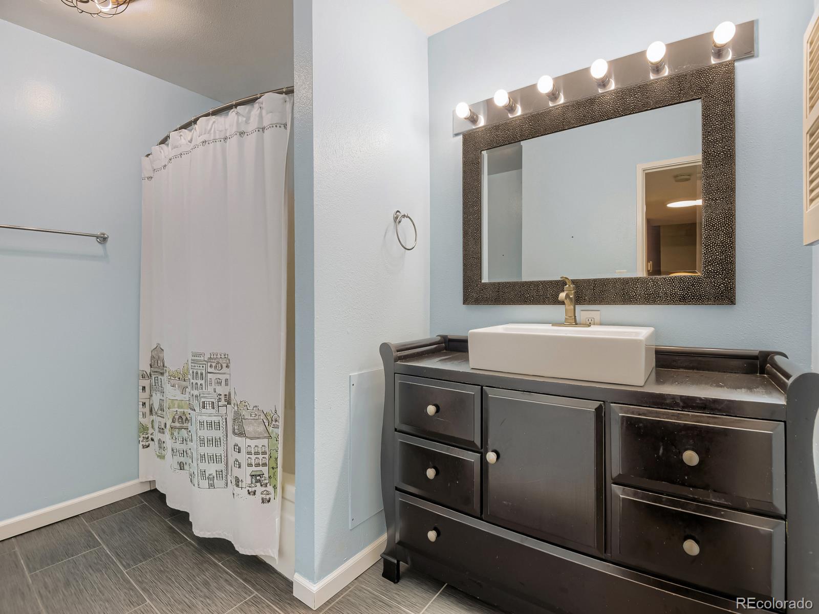 MLS Image #8 for 7755 e quincy avenue,denver, Colorado