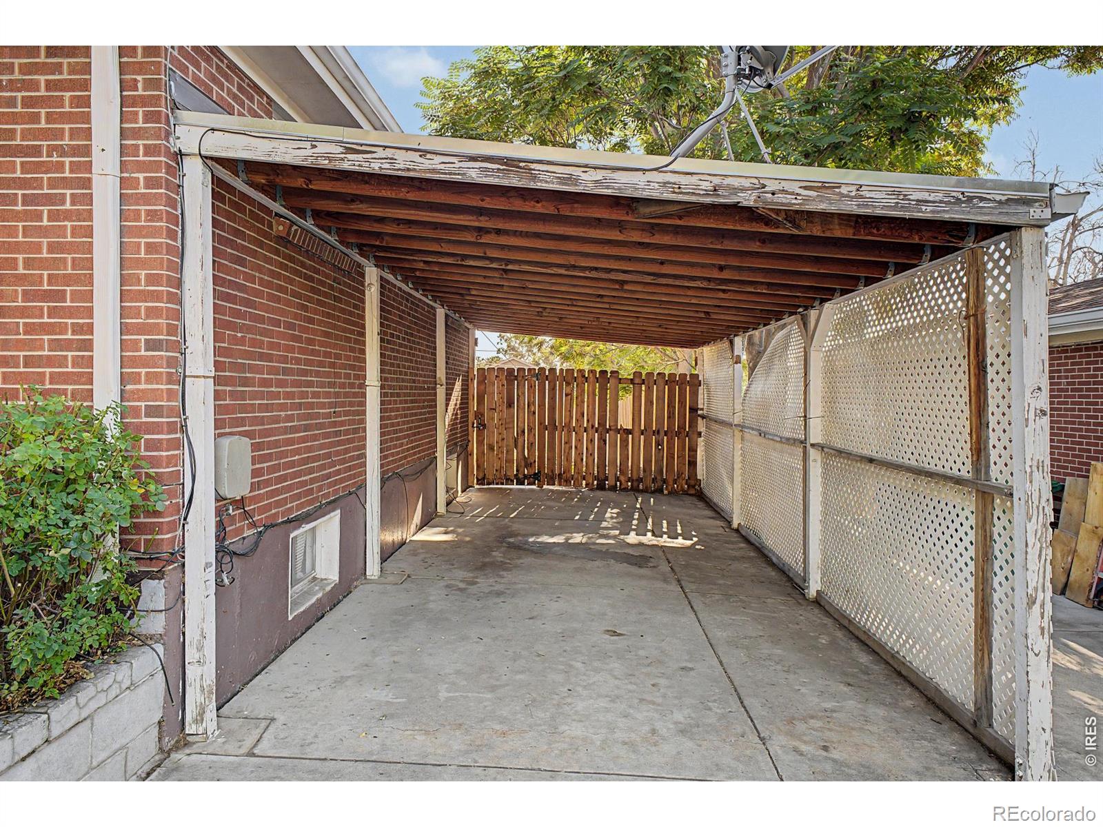 MLS Image #28 for 824  xavier street,denver, Colorado