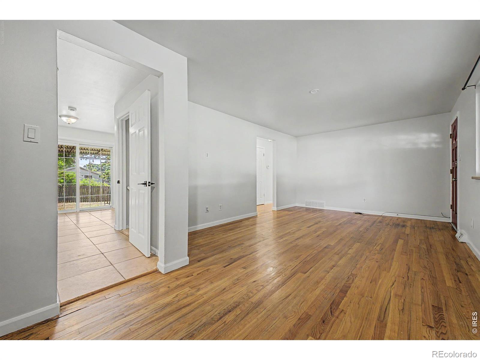 MLS Image #5 for 824  xavier street,denver, Colorado