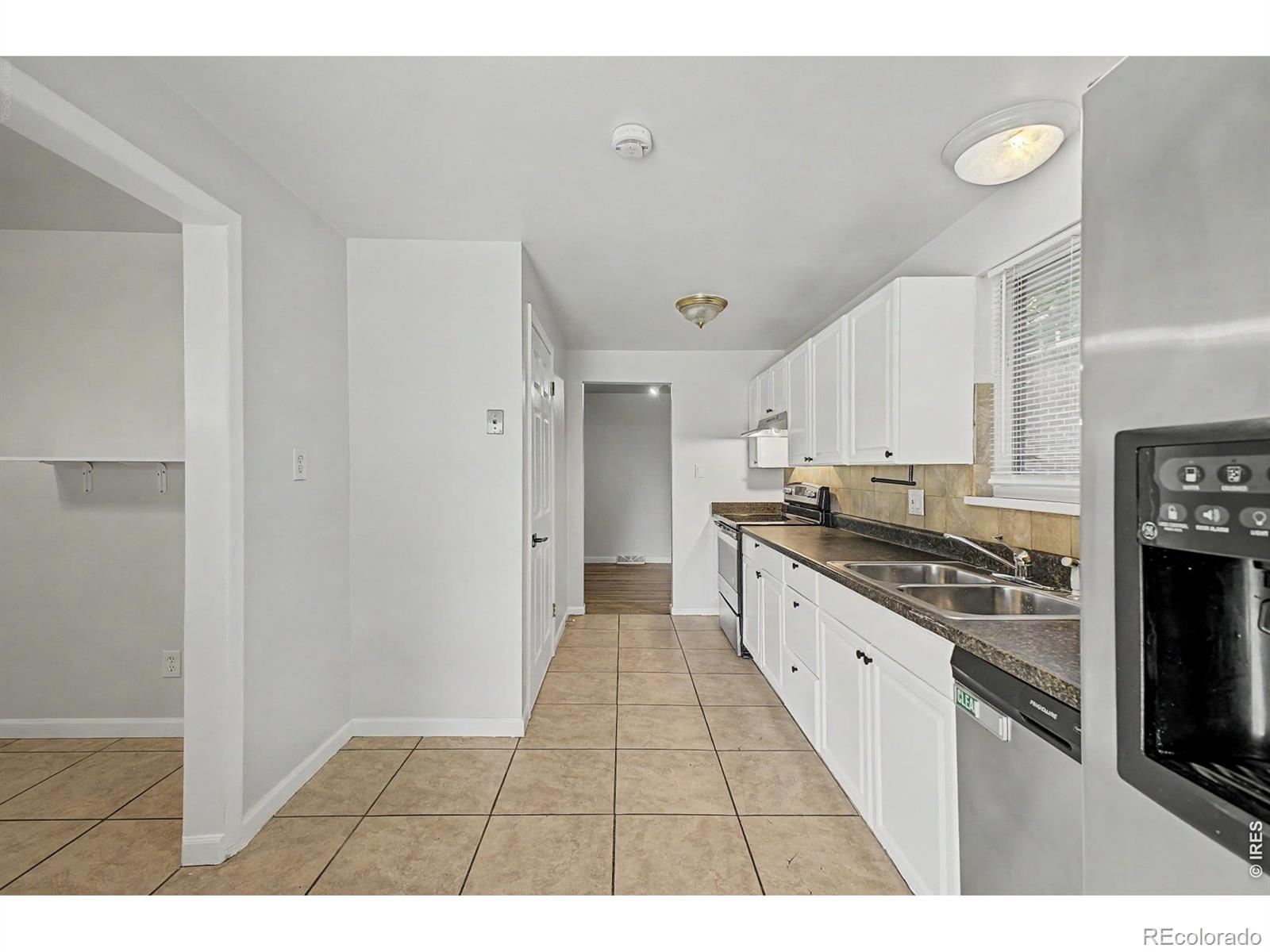 MLS Image #7 for 824  xavier street,denver, Colorado