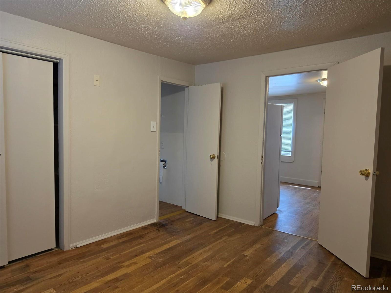 MLS Image #11 for 235 s meade street,denver, Colorado