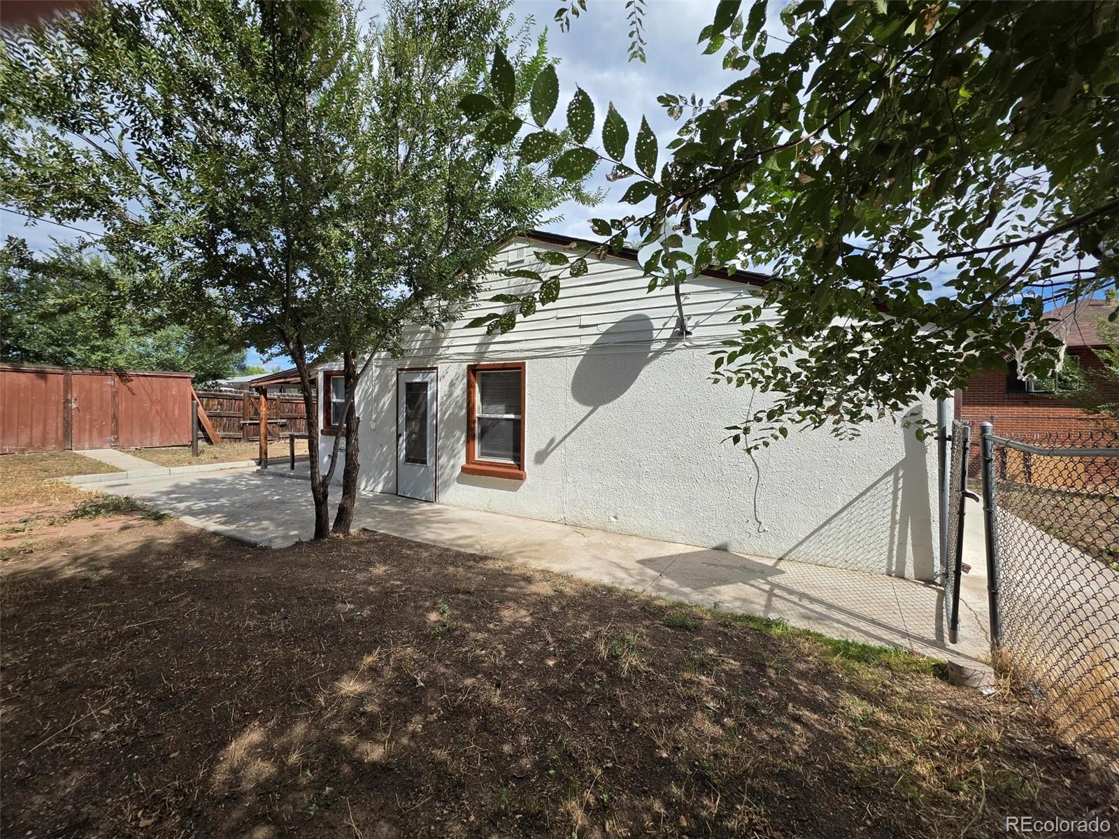MLS Image #3 for 235 s meade street,denver, Colorado
