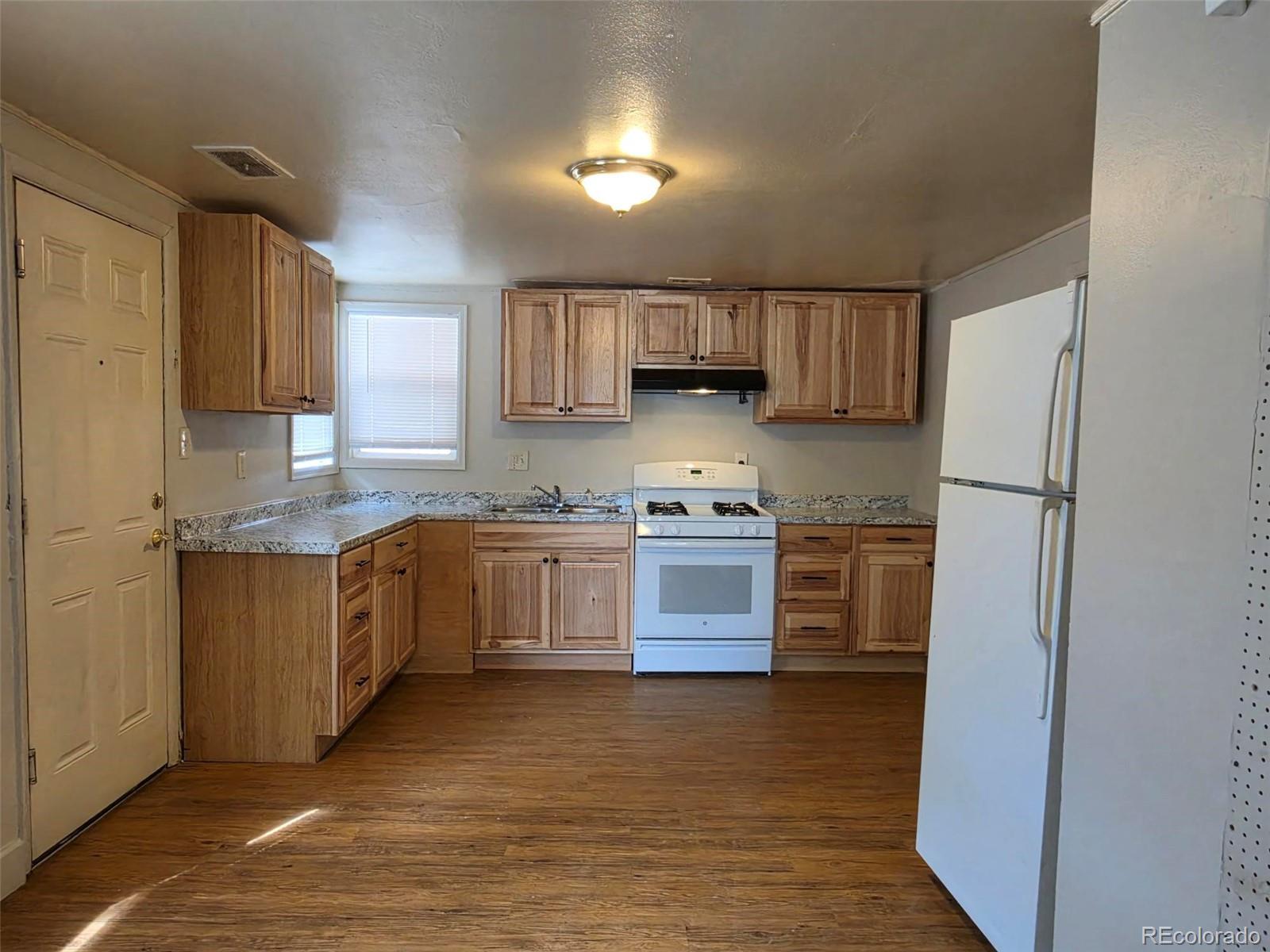 MLS Image #7 for 235 s meade street,denver, Colorado