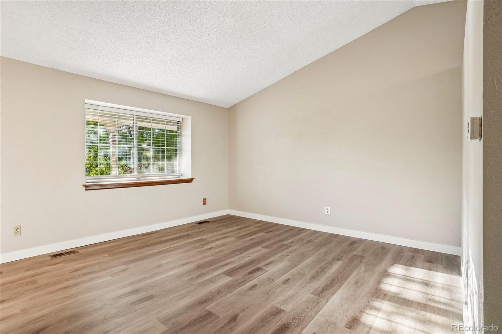 MLS Image #16 for 12271  dahlia court,thornton, Colorado