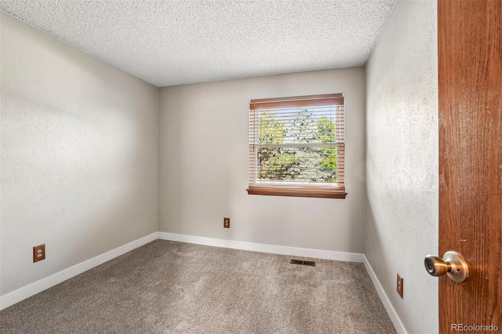 MLS Image #17 for 12271  dahlia court,thornton, Colorado