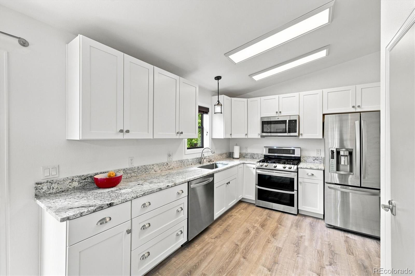MLS Image #11 for 8609 s allison street,littleton, Colorado