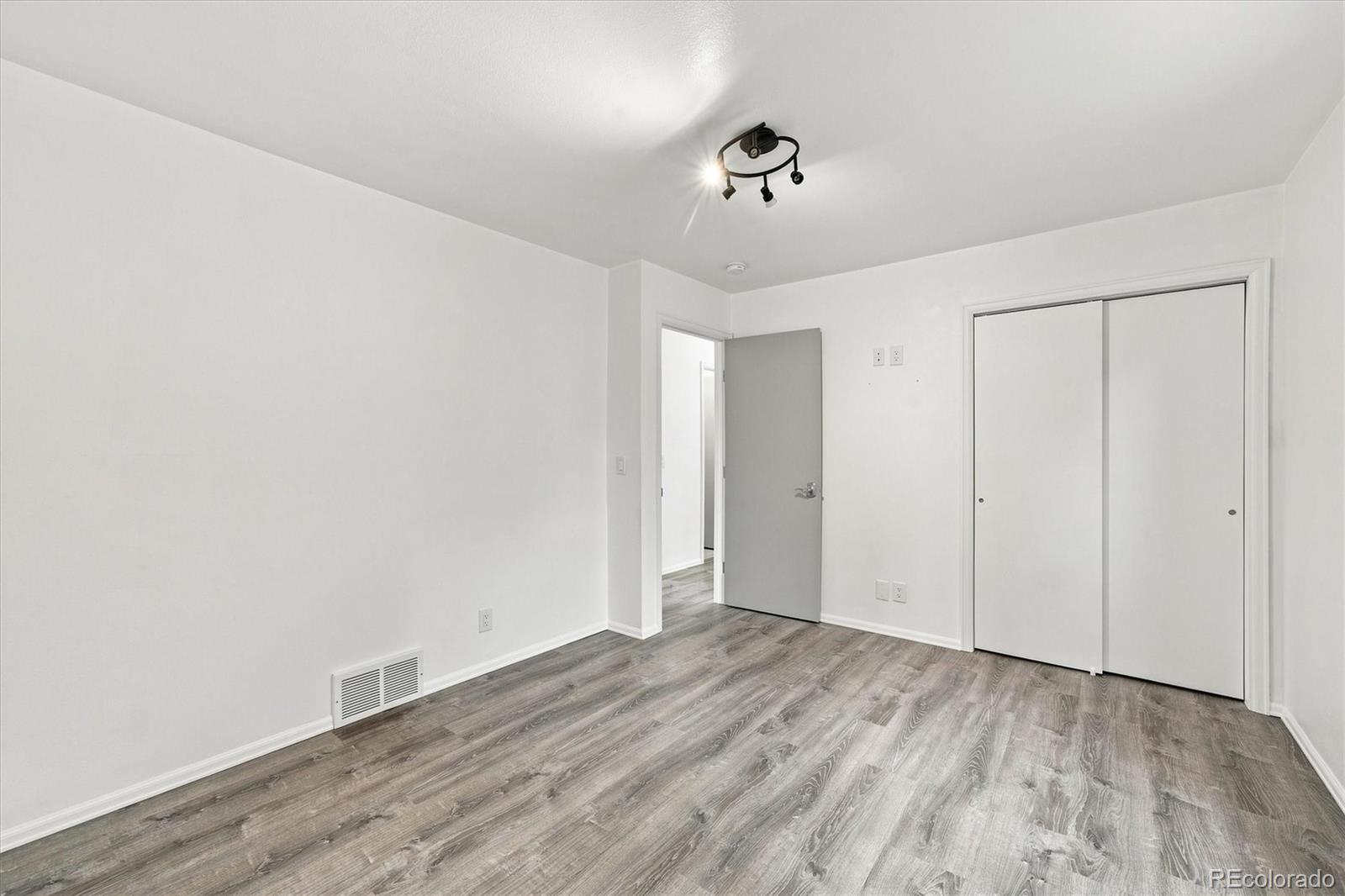 MLS Image #17 for 8609 s allison street,littleton, Colorado