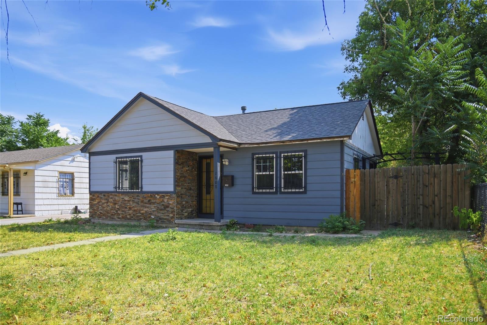 MLS Image #1 for 1608  oakland street,aurora, Colorado