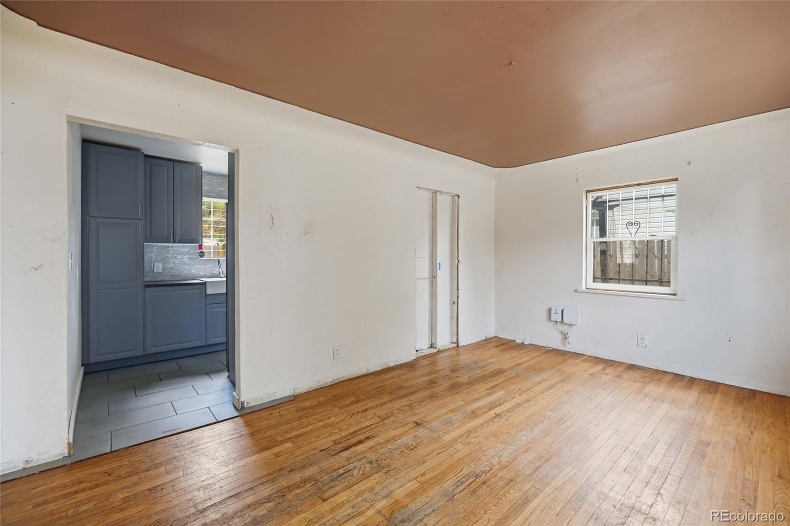 MLS Image #3 for 1608  oakland street,aurora, Colorado