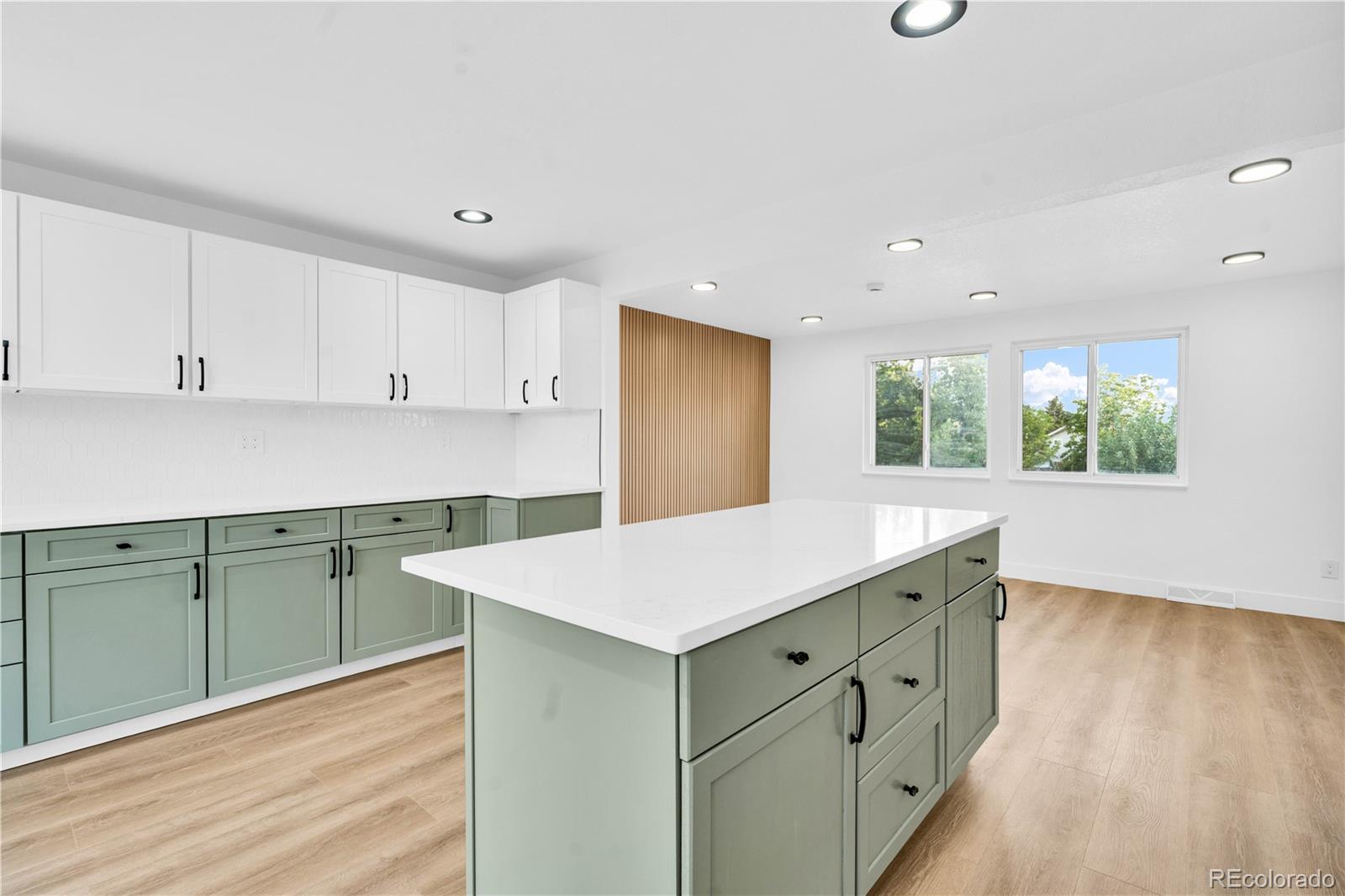 MLS Image #18 for 7433 w hinsdale drive,littleton, Colorado
