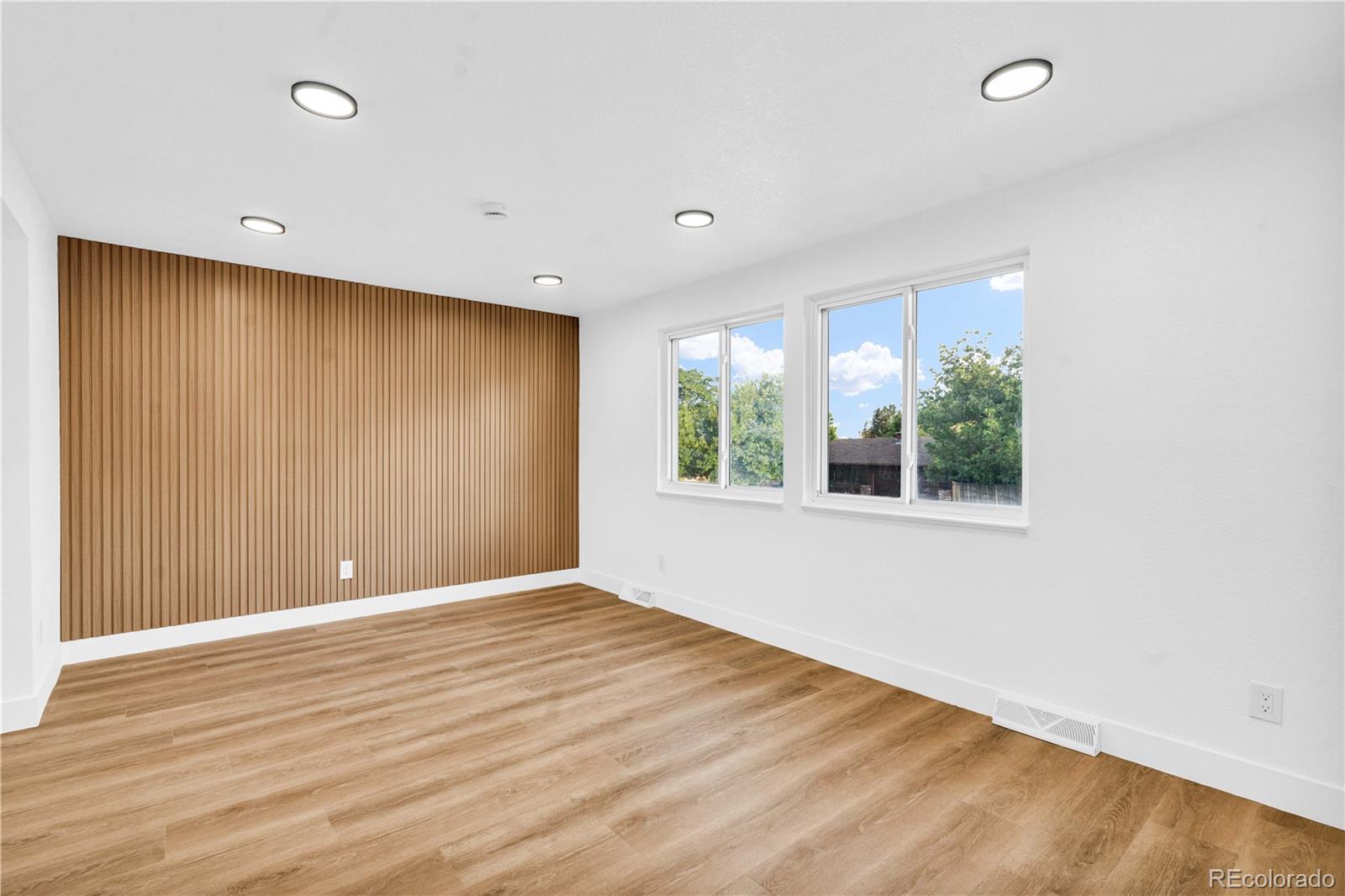 MLS Image #19 for 7433 w hinsdale drive,littleton, Colorado