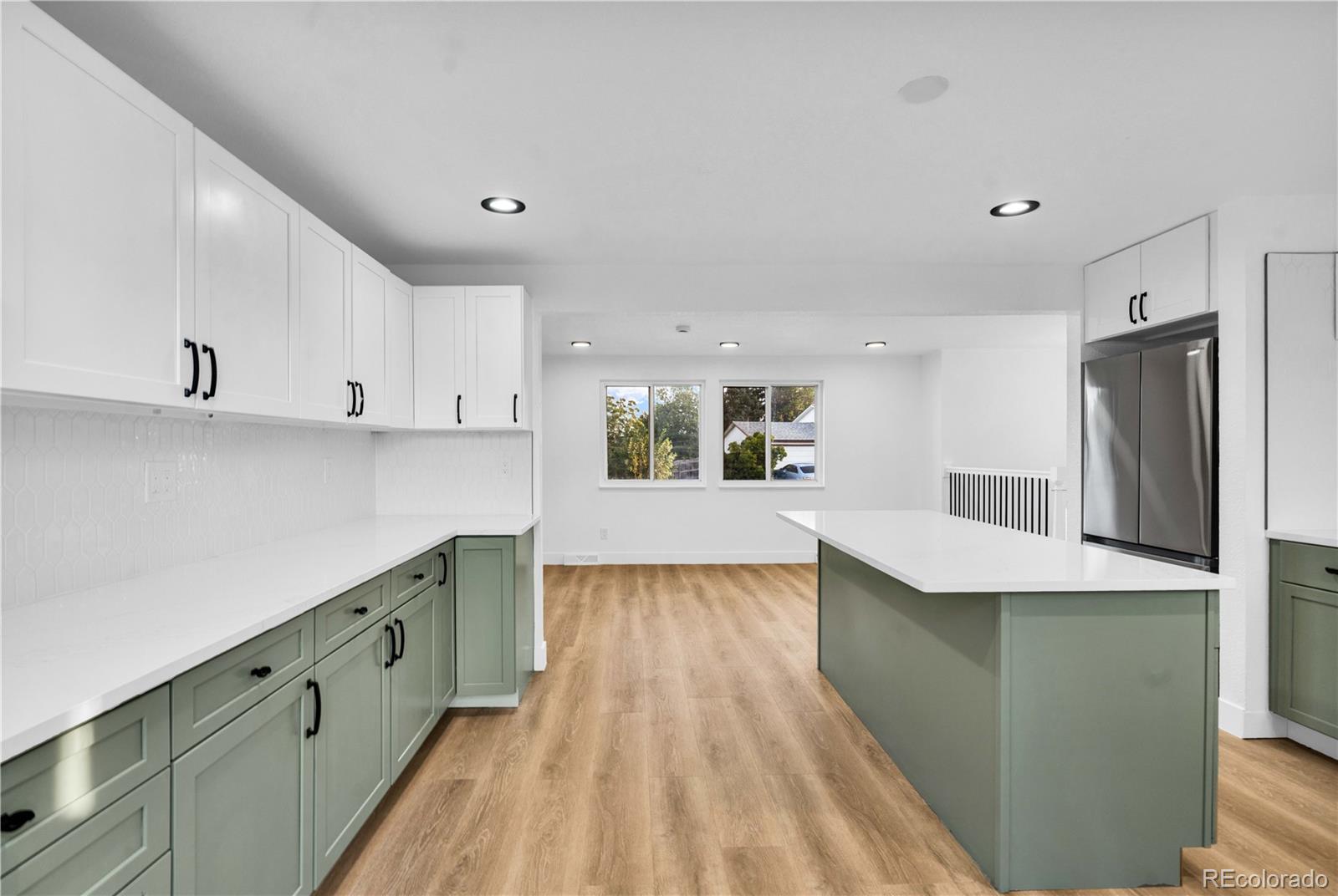 MLS Image #4 for 7433 w hinsdale drive,littleton, Colorado