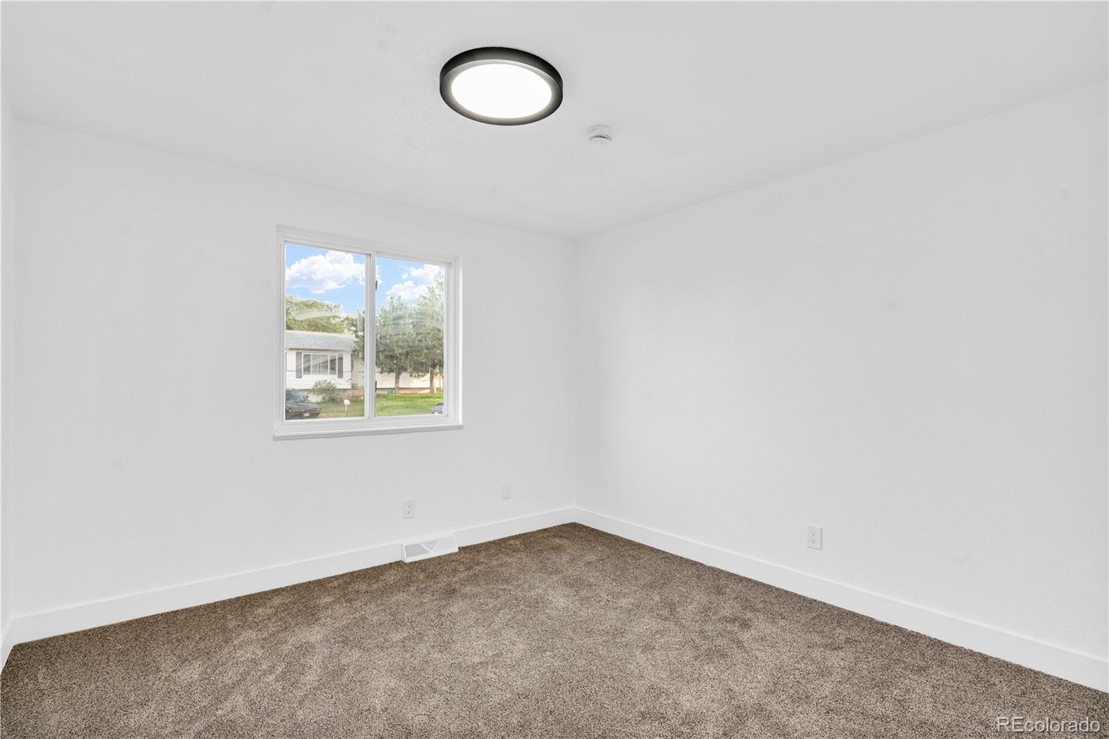 MLS Image #8 for 7433 w hinsdale drive,littleton, Colorado