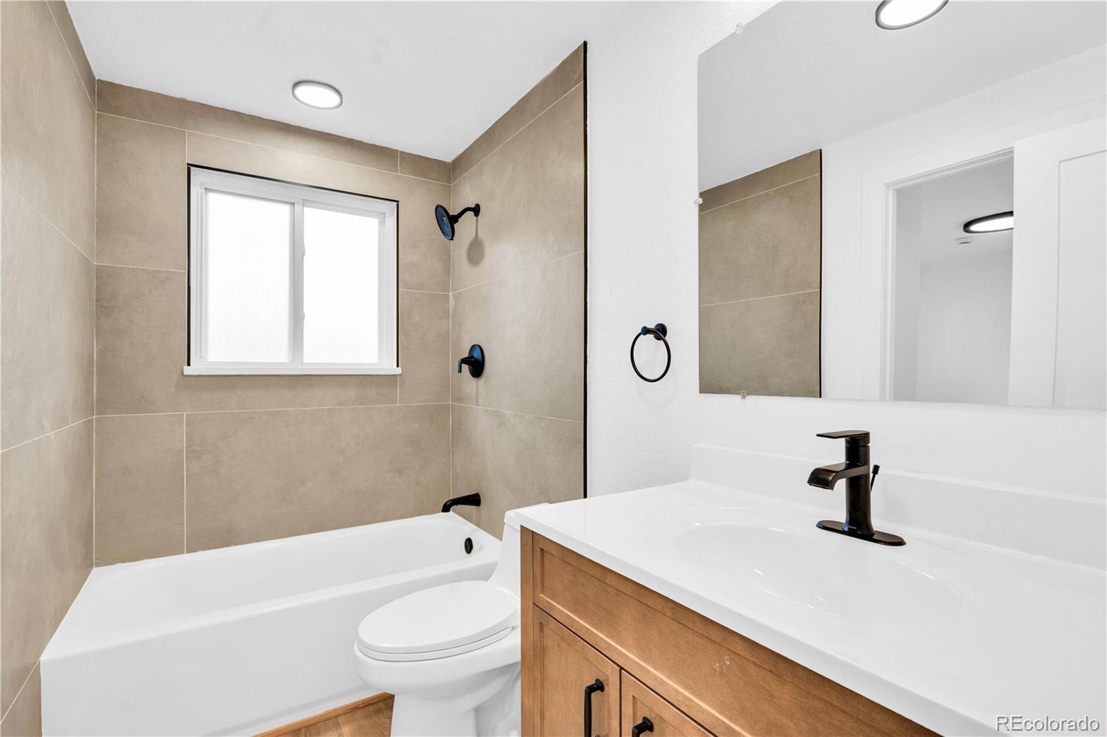 MLS Image #9 for 7433 w hinsdale drive,littleton, Colorado