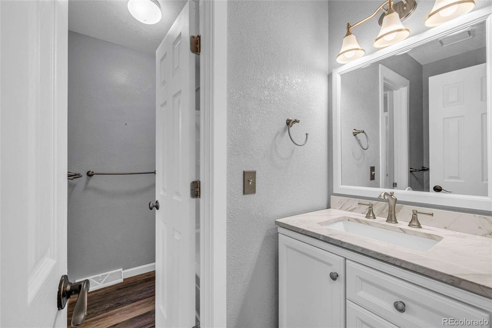MLS Image #11 for 10532  owens street,broomfield, Colorado