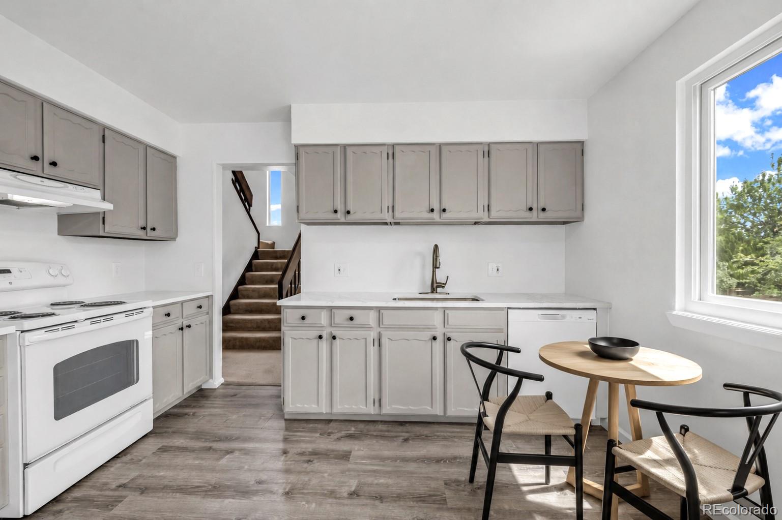 MLS Image #5 for 10532  owens street,broomfield, Colorado