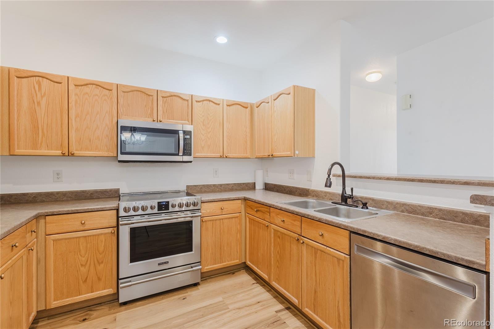 MLS Image #14 for 8465 s holland way 205,littleton, Colorado