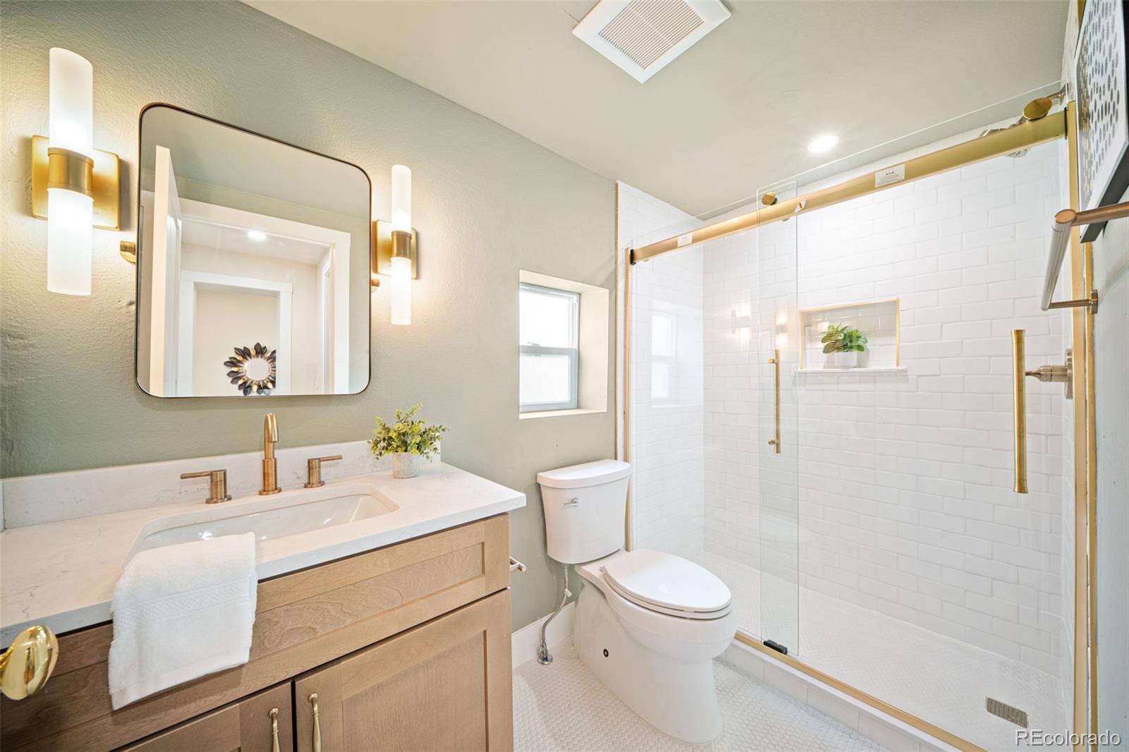 MLS Image #15 for 3860  vrain street,denver, Colorado