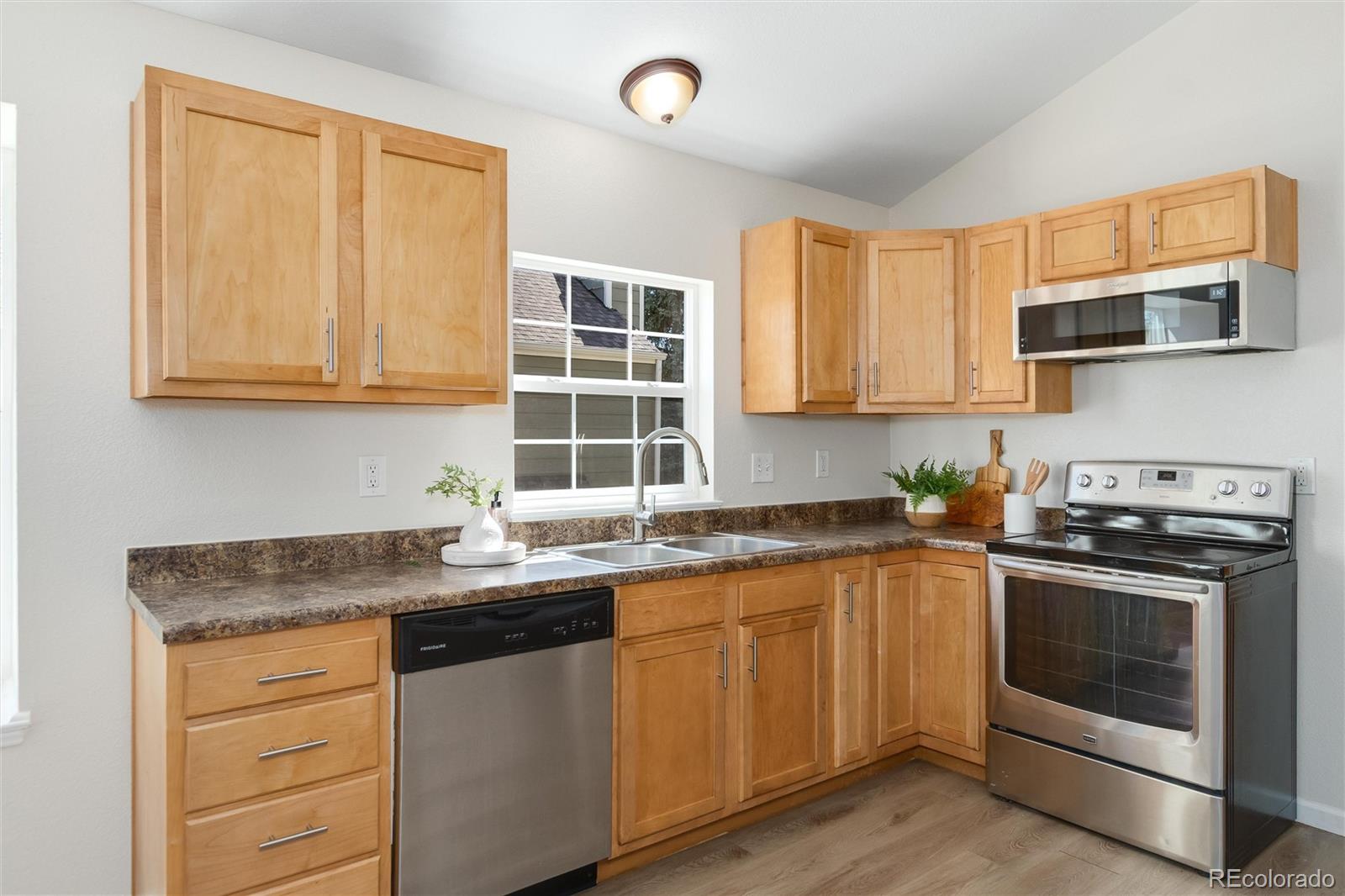 MLS Image #14 for 9734 w elmhurst place,littleton, Colorado