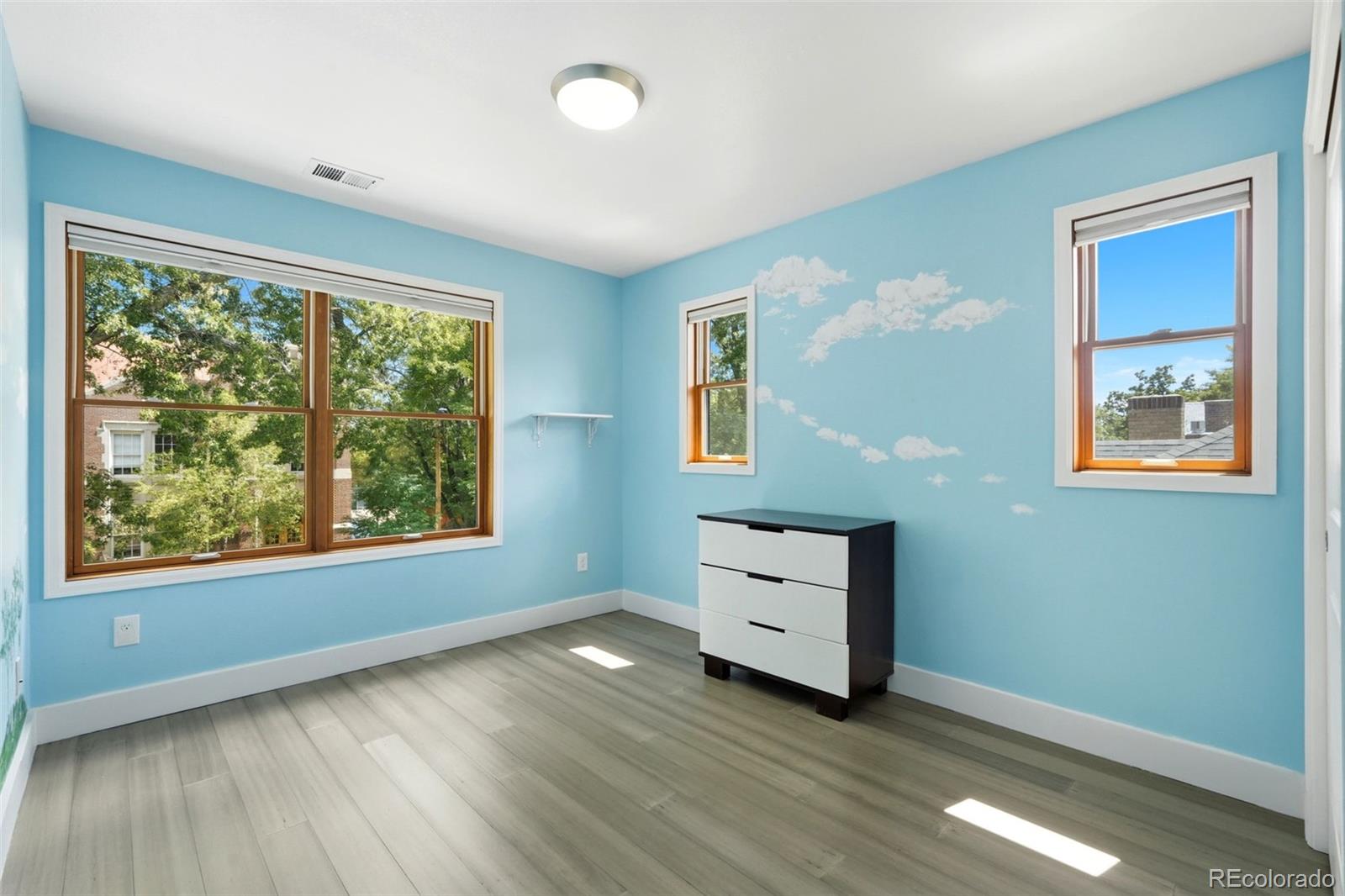 MLS Image #30 for 953 n fillmore street,denver, Colorado
