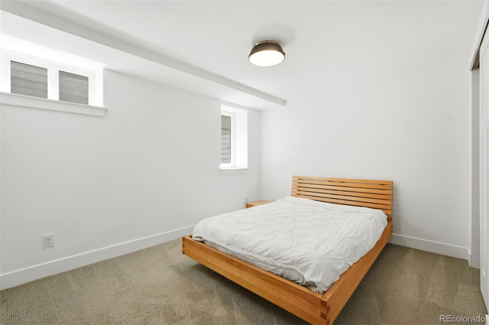 MLS Image #35 for 953 n fillmore street,denver, Colorado