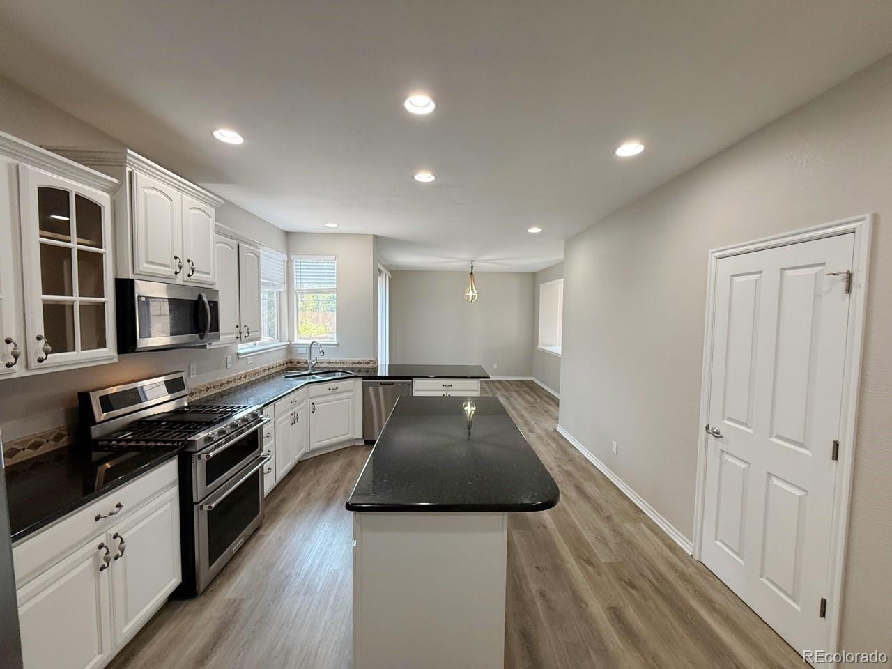 MLS Image #10 for 5400  cloverbrook circle,littleton, Colorado