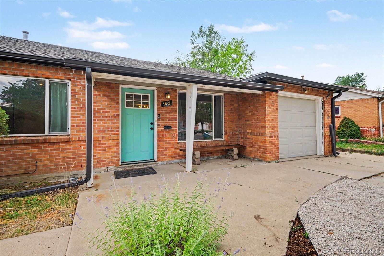 MLS Image #1 for 931  tucson street,aurora, Colorado