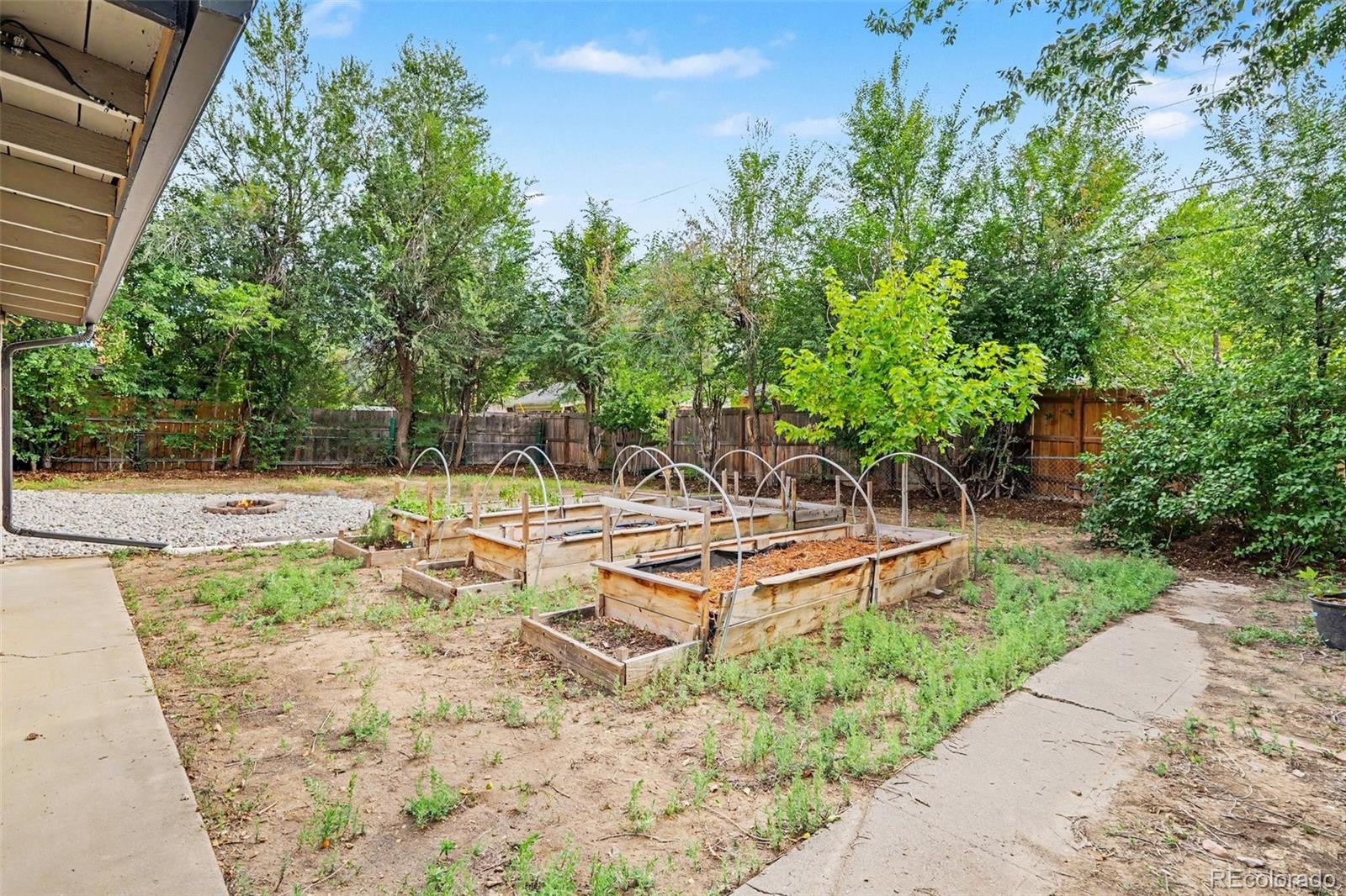 MLS Image #20 for 931  tucson street,aurora, Colorado