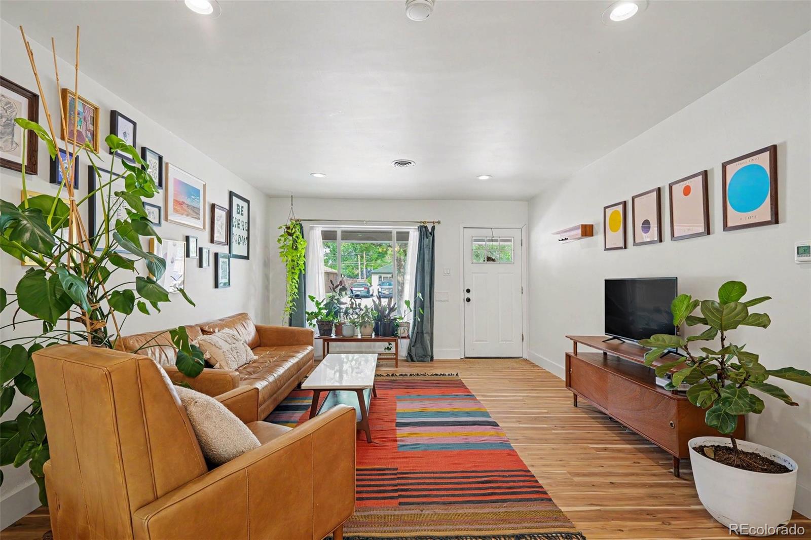 MLS Image #4 for 931  tucson street,aurora, Colorado