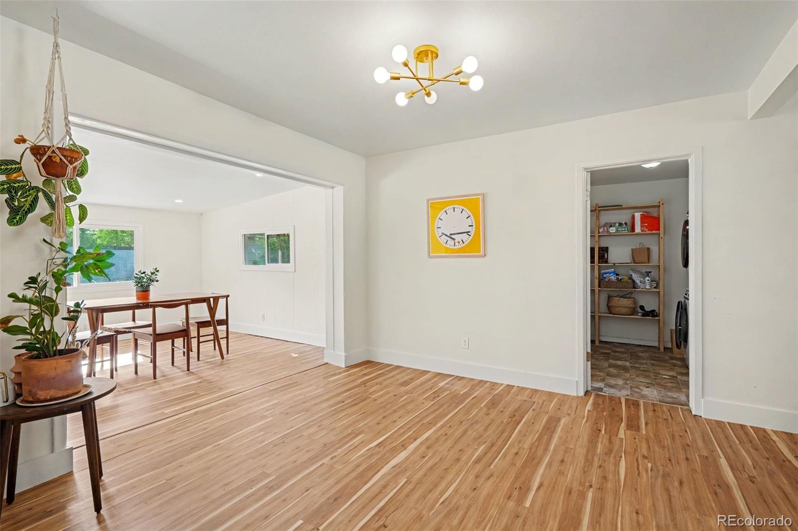 MLS Image #7 for 931  tucson street,aurora, Colorado