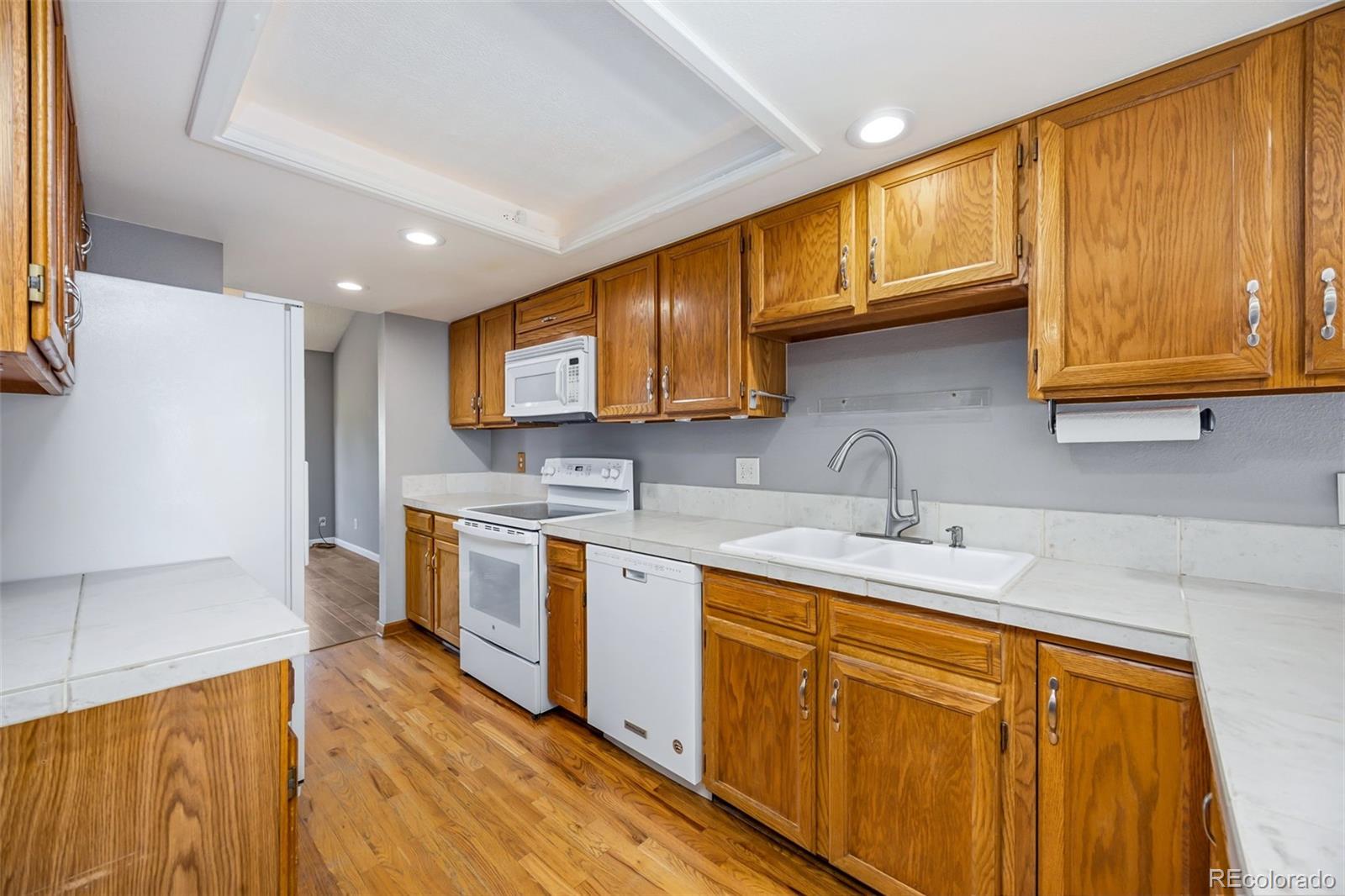 MLS Image #5 for 7705 s cove circle,littleton, Colorado