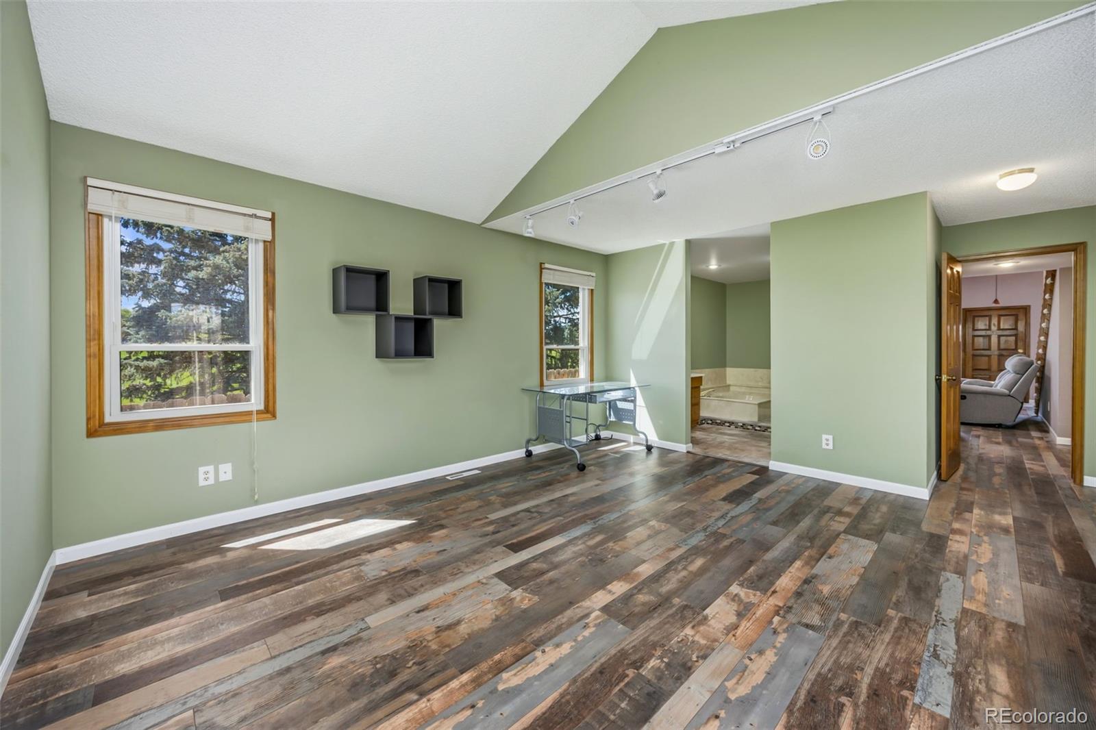 MLS Image #9 for 7705 s cove circle,littleton, Colorado