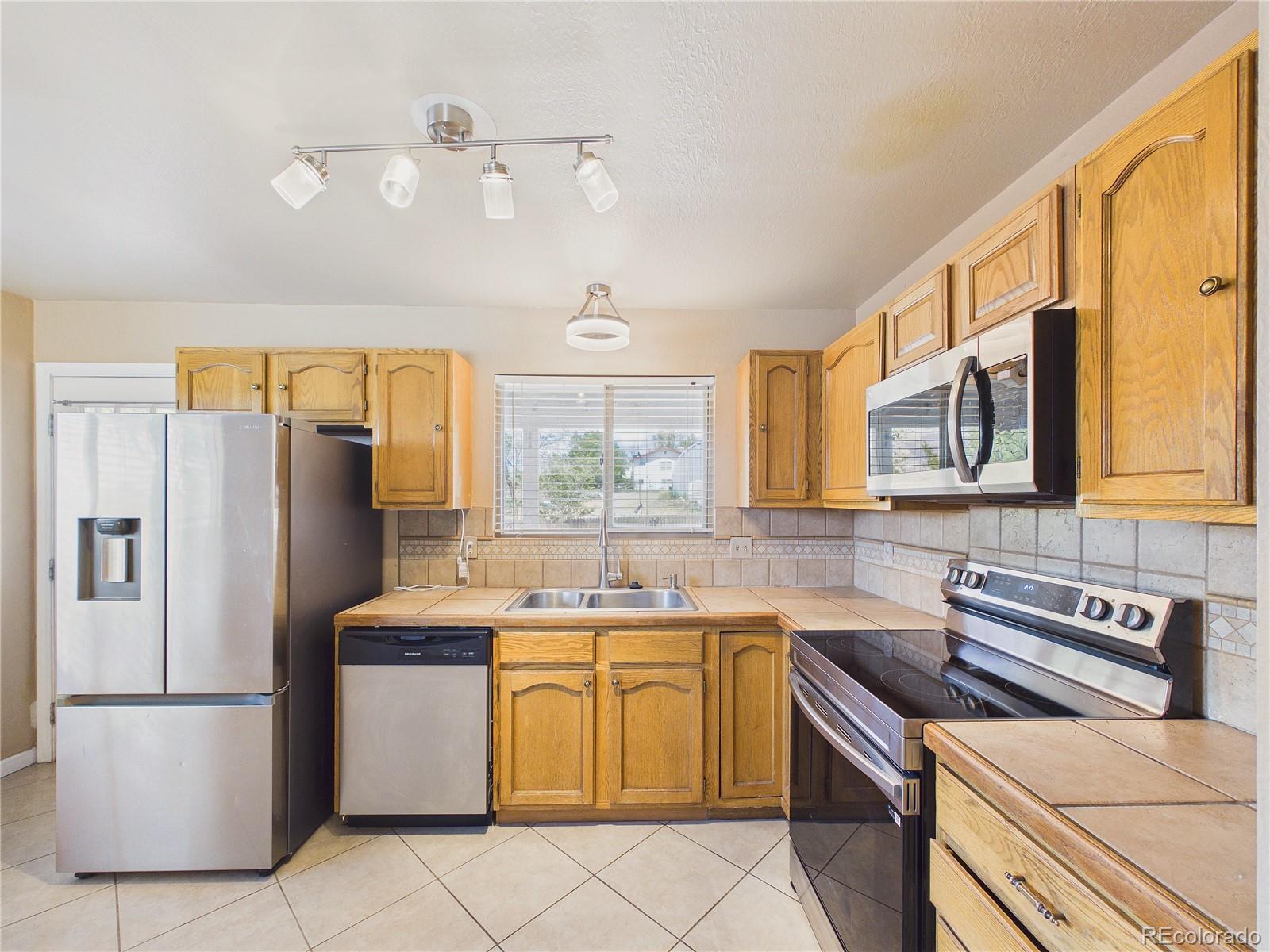 MLS Image #10 for 4323  mcgrew circle,colorado springs, Colorado