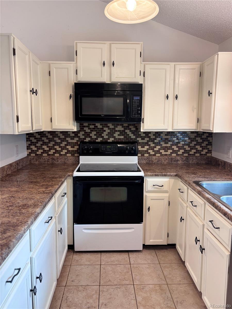 MLS Image #7 for 9610 w chatfield avenue,littleton, Colorado