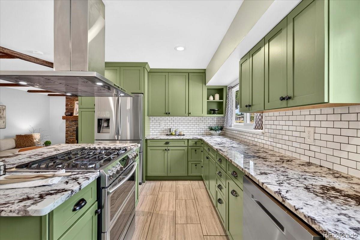 MLS Image #10 for 1868 s alkire court,lakewood, Colorado