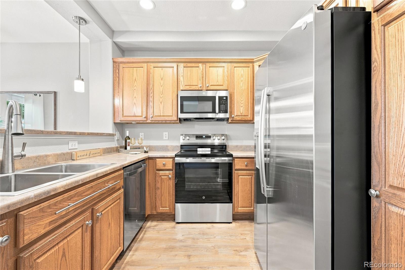 MLS Image #11 for 17926 e 104th way,commerce city, Colorado