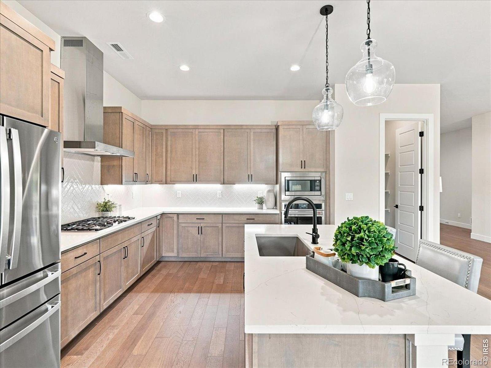 MLS Image #2 for 1724  barefoot drive,windsor, Colorado