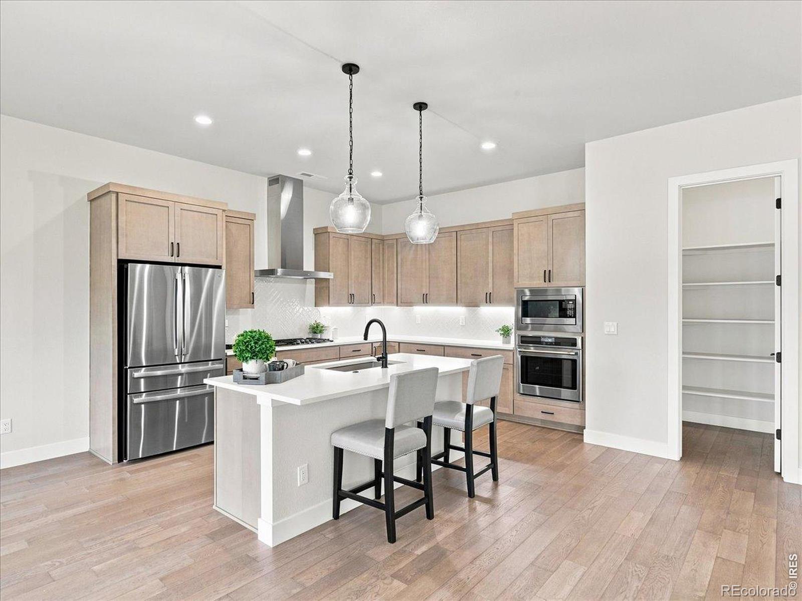 MLS Image #6 for 1724  barefoot drive,windsor, Colorado