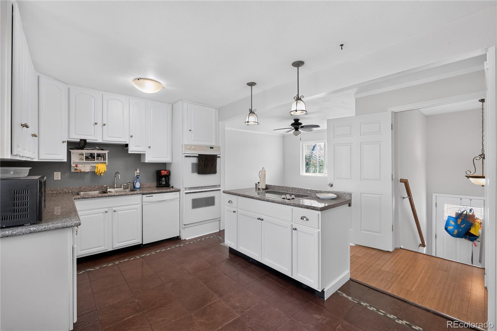 MLS Image #9 for 361  dakin street,denver, Colorado
