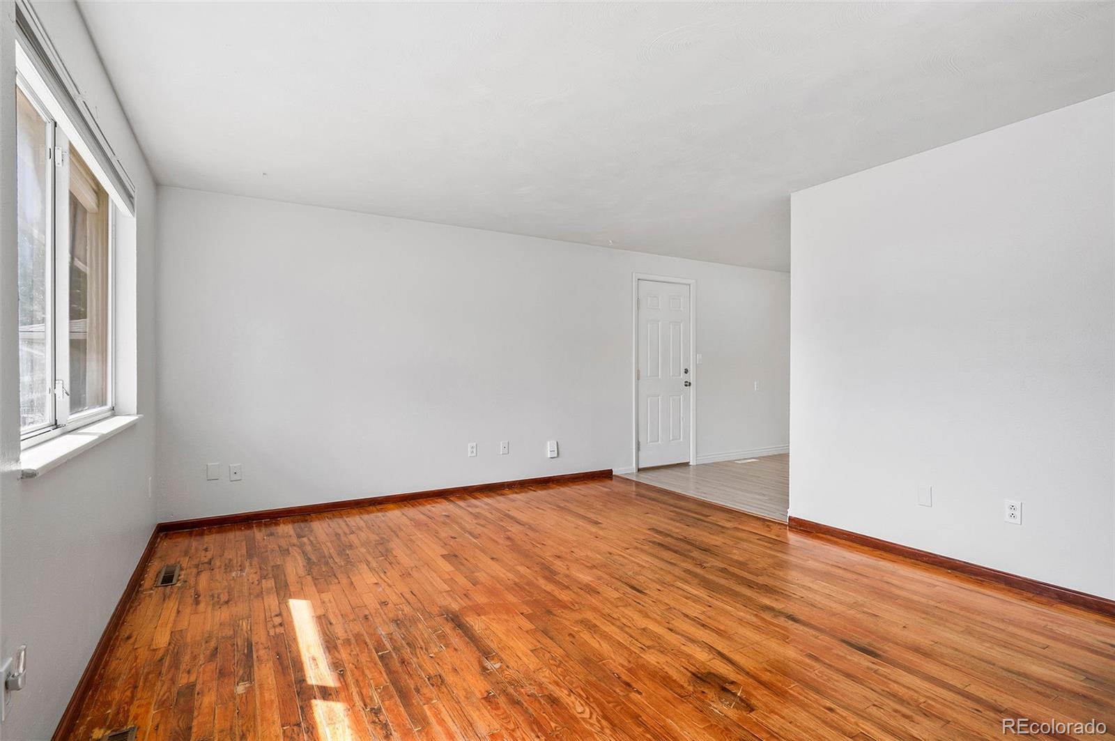 MLS Image #4 for 9  elizabeth court,longmont, Colorado
