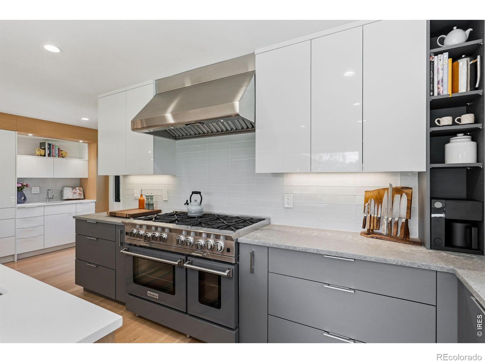 MLS Image #16 for 8835  pine cone lane,niwot, Colorado