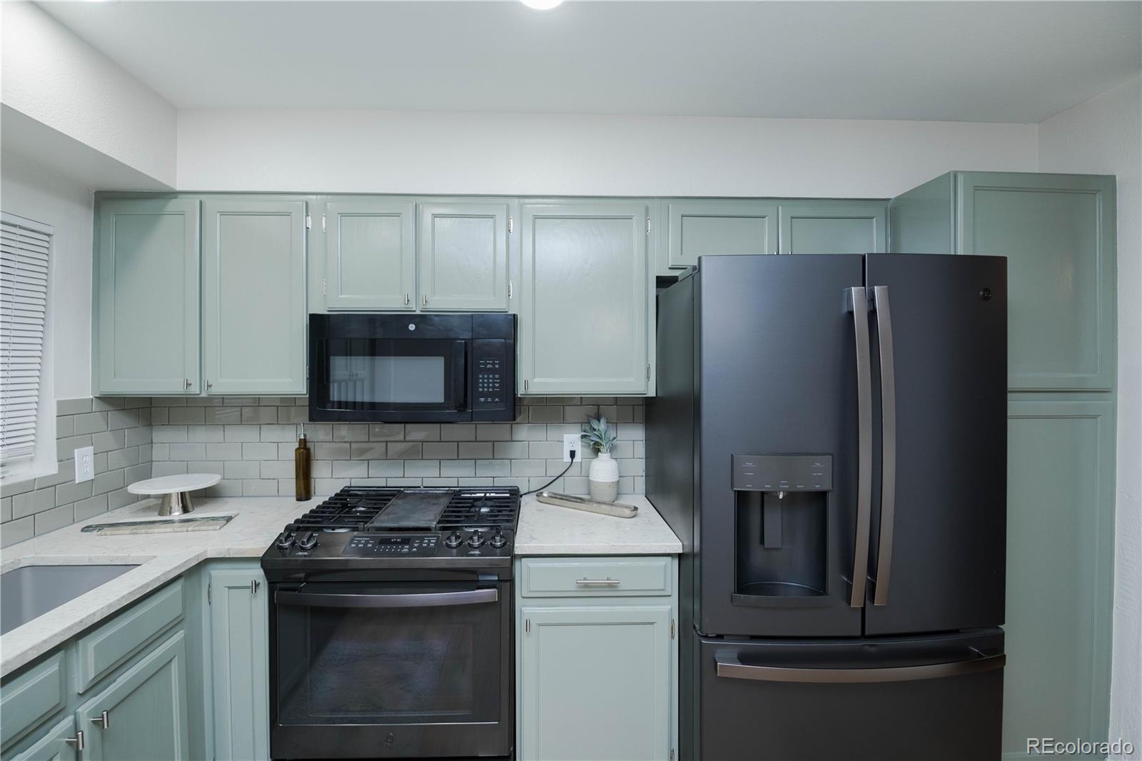 MLS Image #10 for 1961 s ivory way,aurora, Colorado