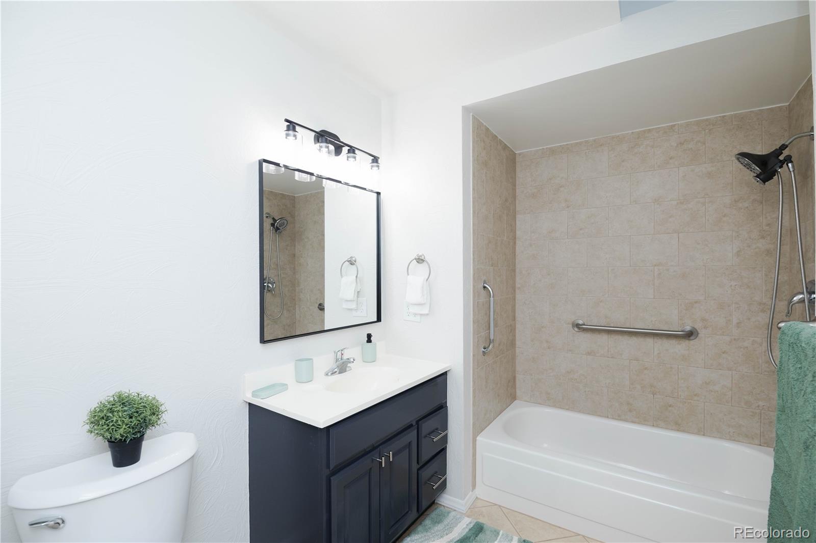 MLS Image #15 for 1961 s ivory way,aurora, Colorado